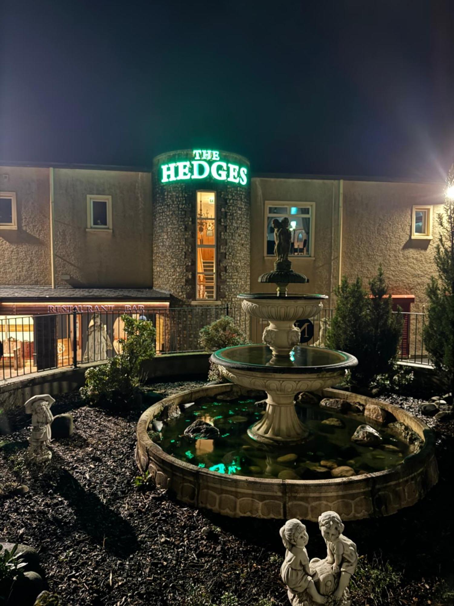 The Hedges Hotel Stranocum Eksteriør bilde